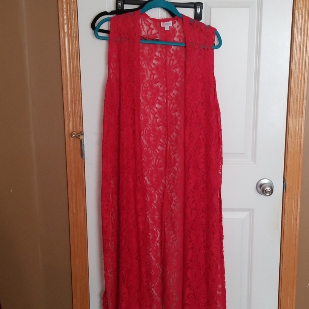EUC Lularoe red lace Joy size XL